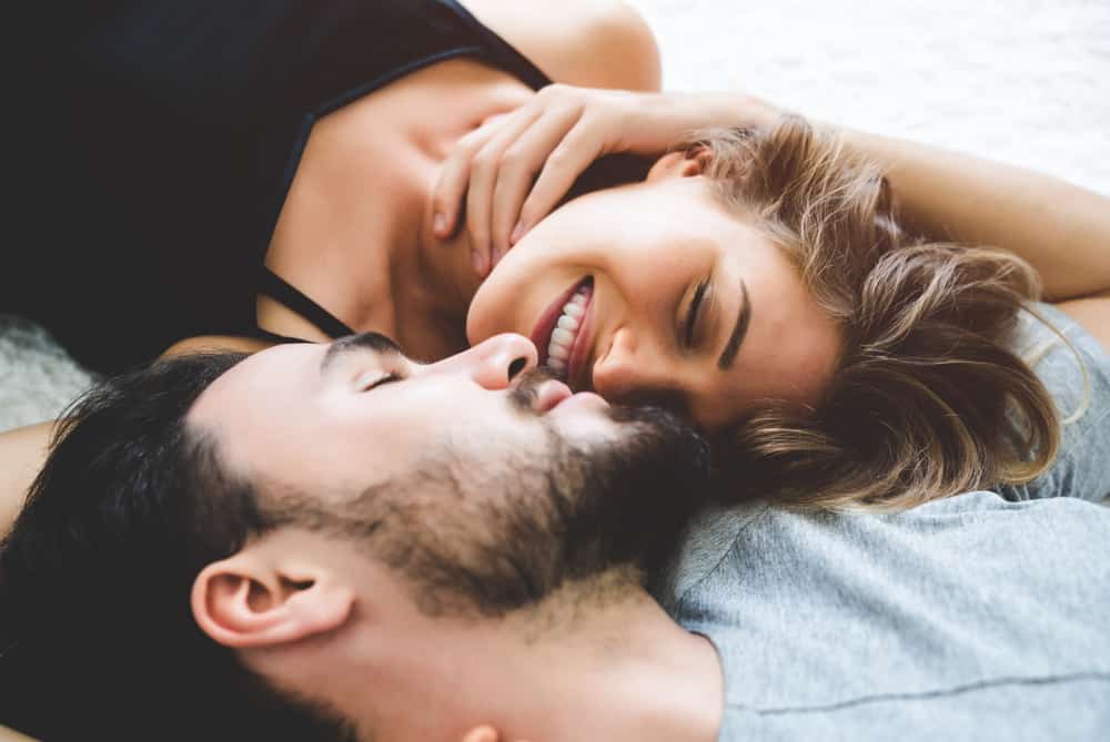 What Attracts Aries Men To Aquarius Women