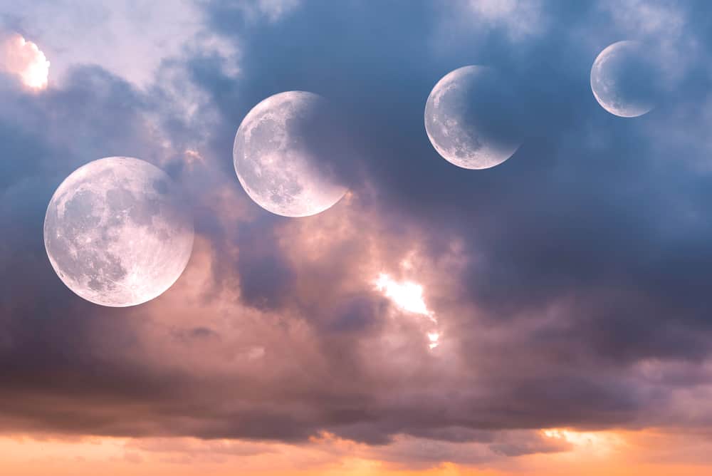 New Moon Vs Full Moon Manifestation