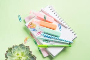 What Color Pen Is Best For Manifesting?