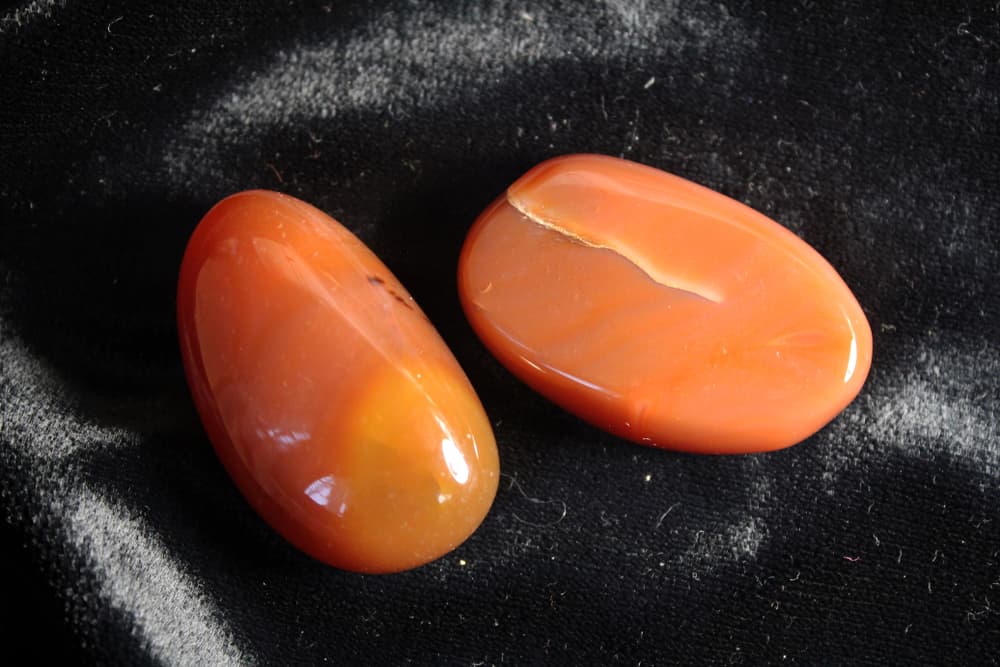 How To Manifest With Carnelian