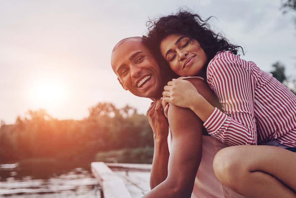 9 Steps To Manifest A Relationship