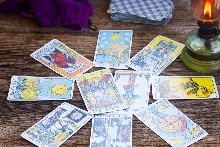Best Tarot Spreads For Relationships (Find Your Love)